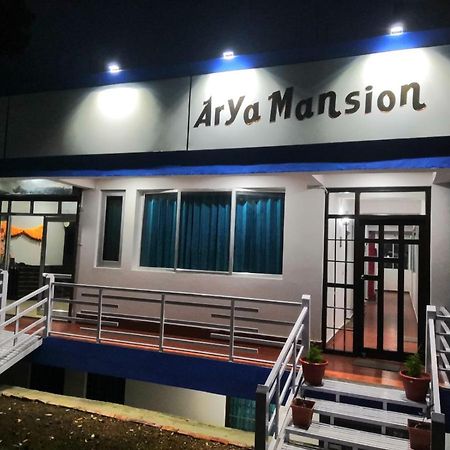 Arya Mansion Hotel Lansdowne Buitenkant foto